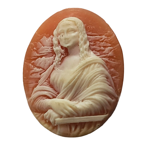 Vtg Mona Lisa Lucite Cameo Pin Brooch - Picture 1 of 3